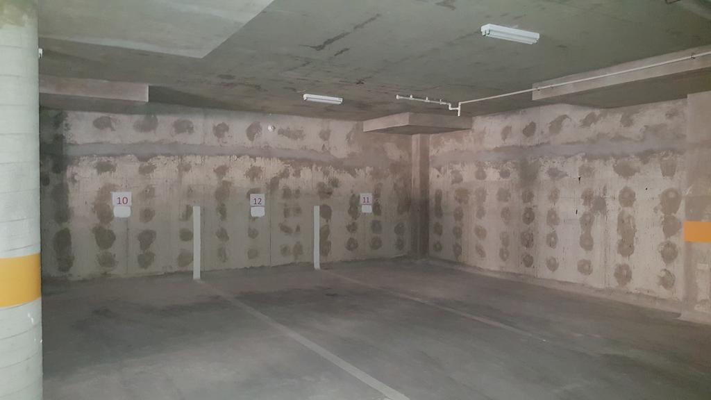 Apt 12, Executive Suites Ja - Palms Enfield Екстериор снимка